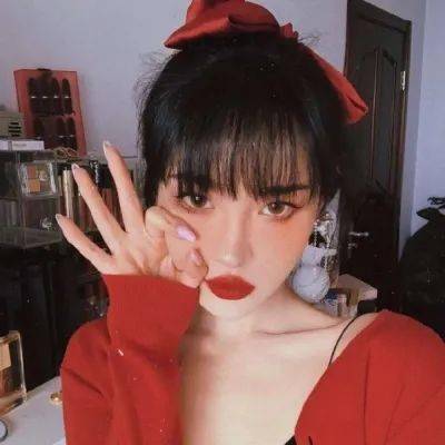 这就是死去活来组合嘛